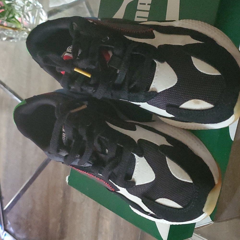 Shoes